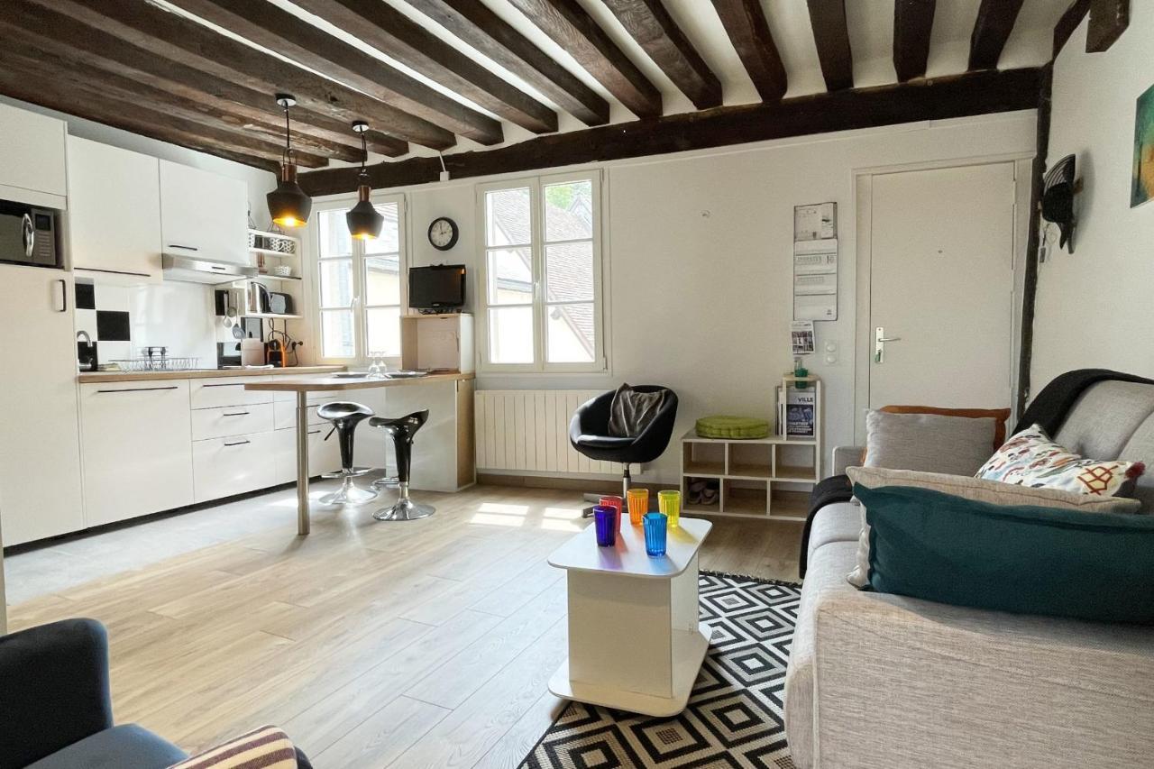 Arts Et Histoires Appartamento Chartres Esterno foto